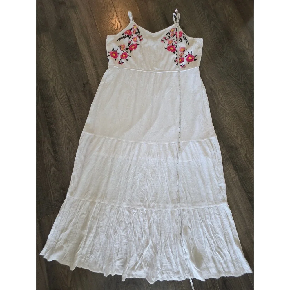 Women XXL White Floral Embroidered Tiered Maxi Dress Gauze Boho Summer Sun Dress